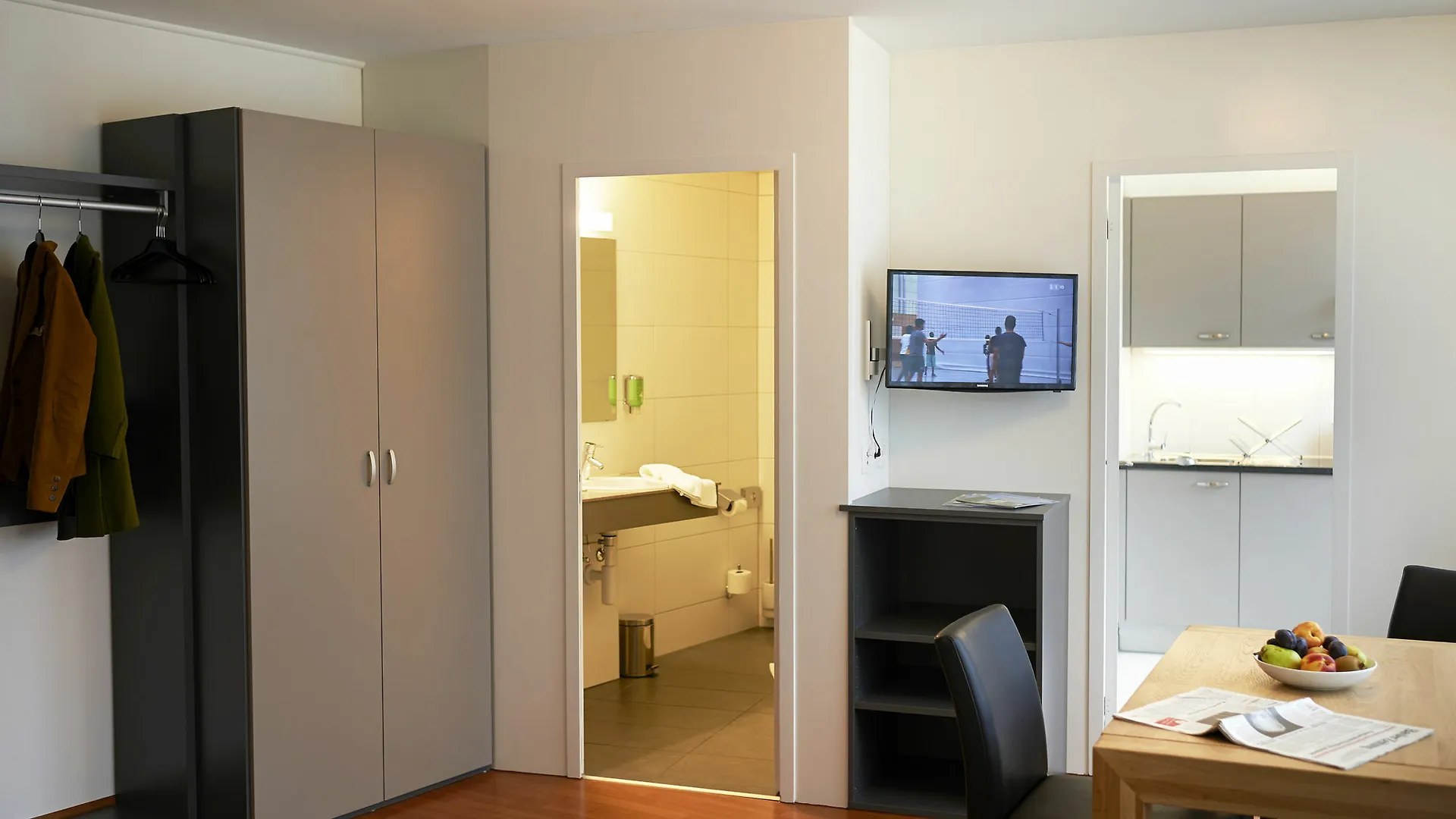Congress Apartments By Hotel Du Commerce Basel 0*,